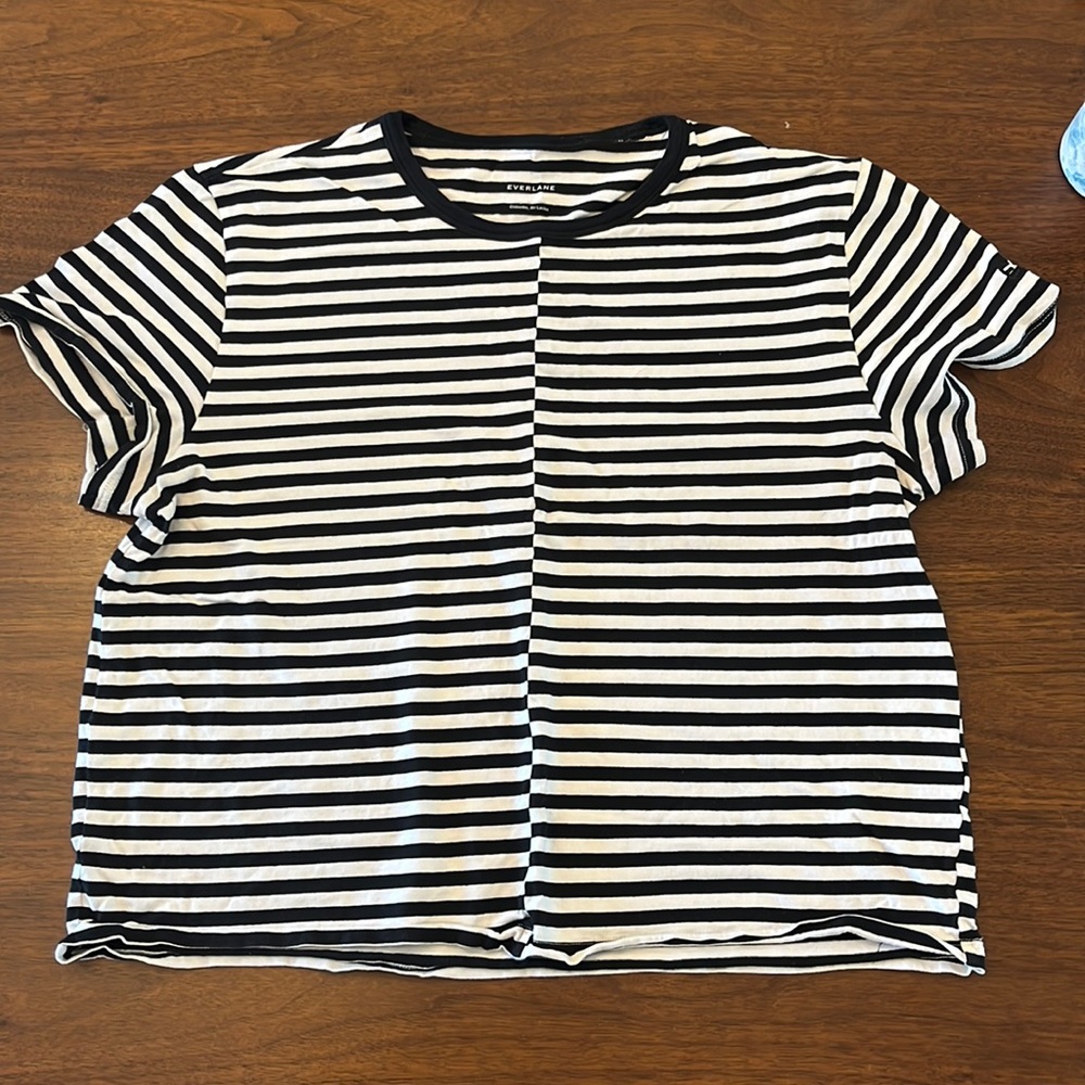 Box cut tee